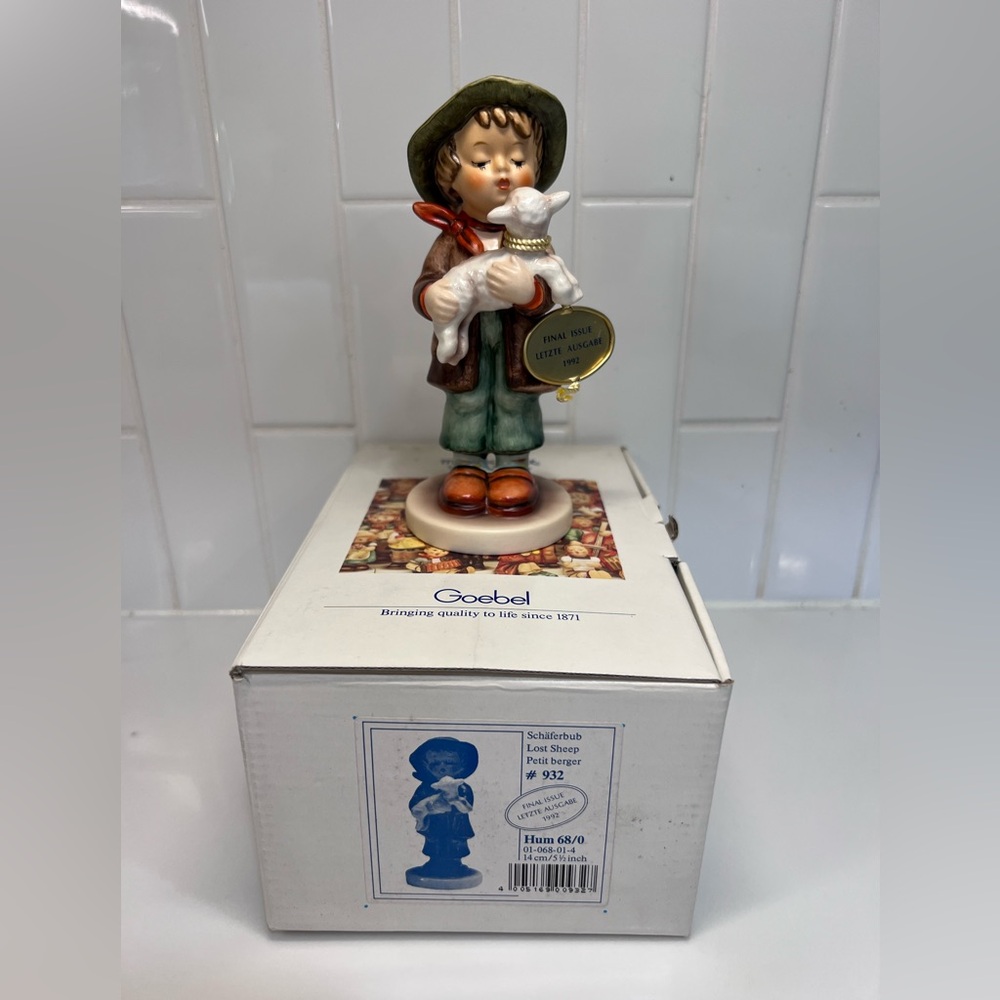 Vintage Goebel Hummel Lost Sheep 68/0 Final Issue 1992 w box